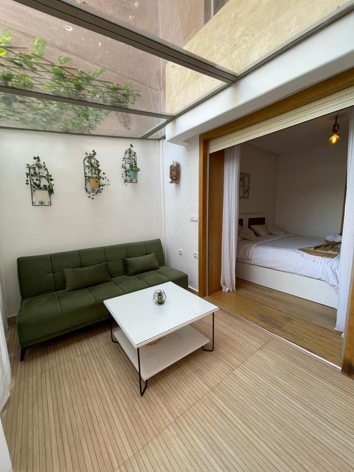 De Luxe Avec Jardin Vue Sur La Piscine Golf Securise 24h Sur 24 A 5 Minutes De L Aeroport Apartamento Marraquexe
