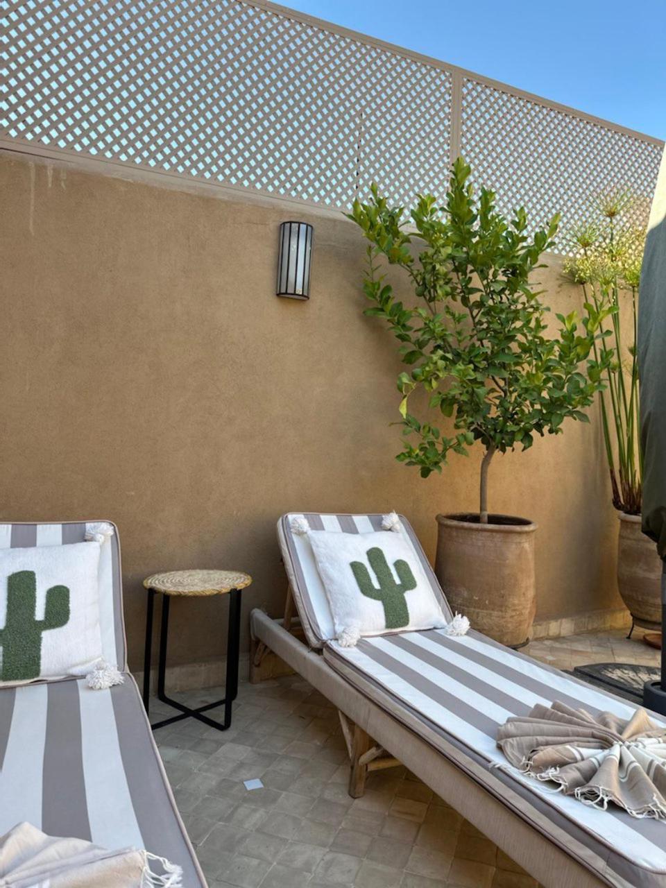 Kamilyes * Marrakesh