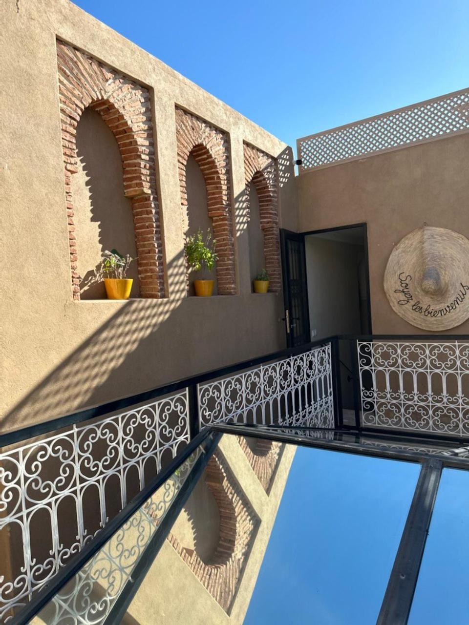 Kamilyes * Marrakesh