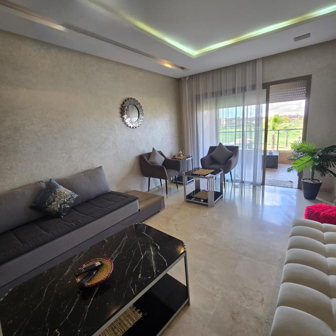 Prestigia Saphir Cosy 2 Bedrooms Pool View Apartment Marrakesh