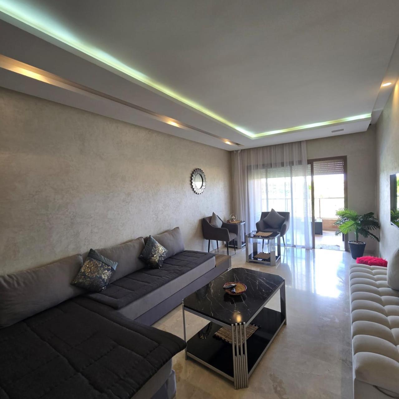 Prestigia Saphir Cosy 2 Bedrooms Pool View Apartment Marrakesh