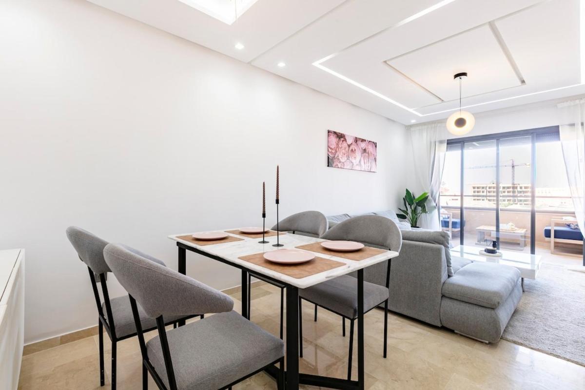 Step Into The Luxury New With A Pool ,2 Bedrooms Marrakesh