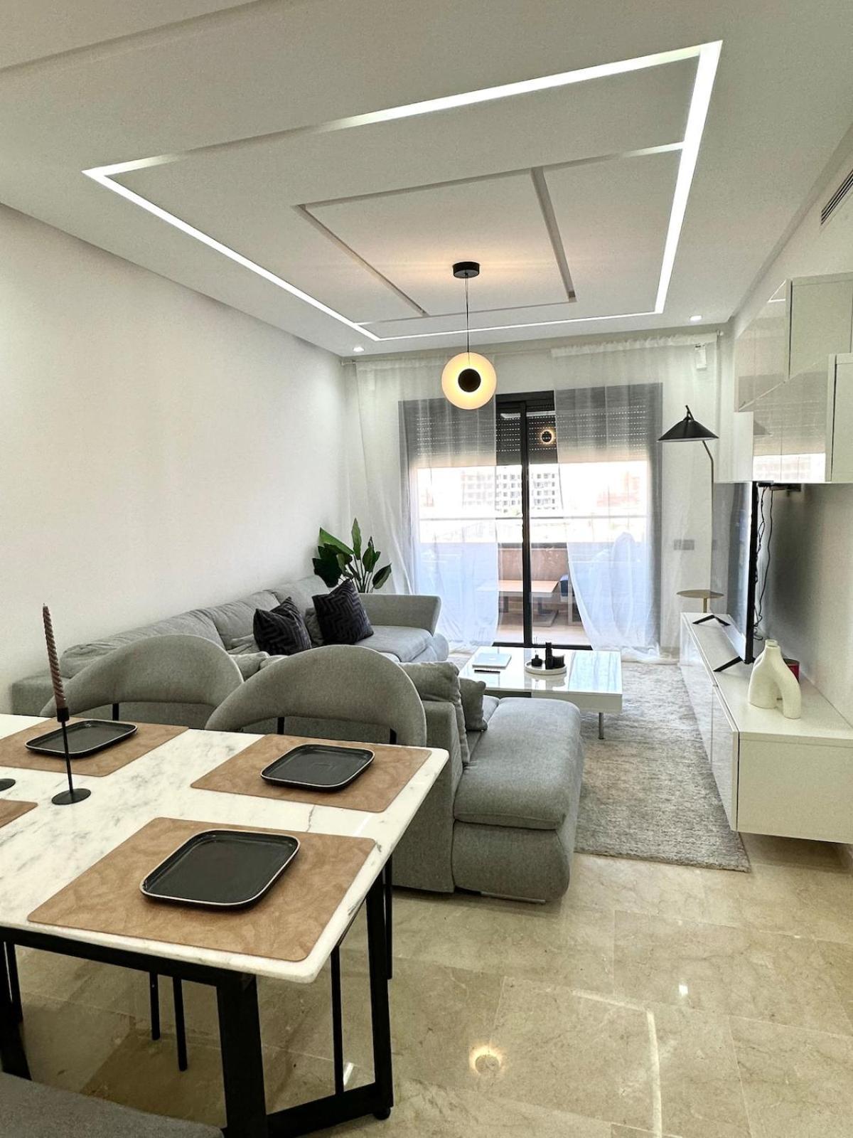Step Into The Luxury New With A Pool ,2 Bedrooms *