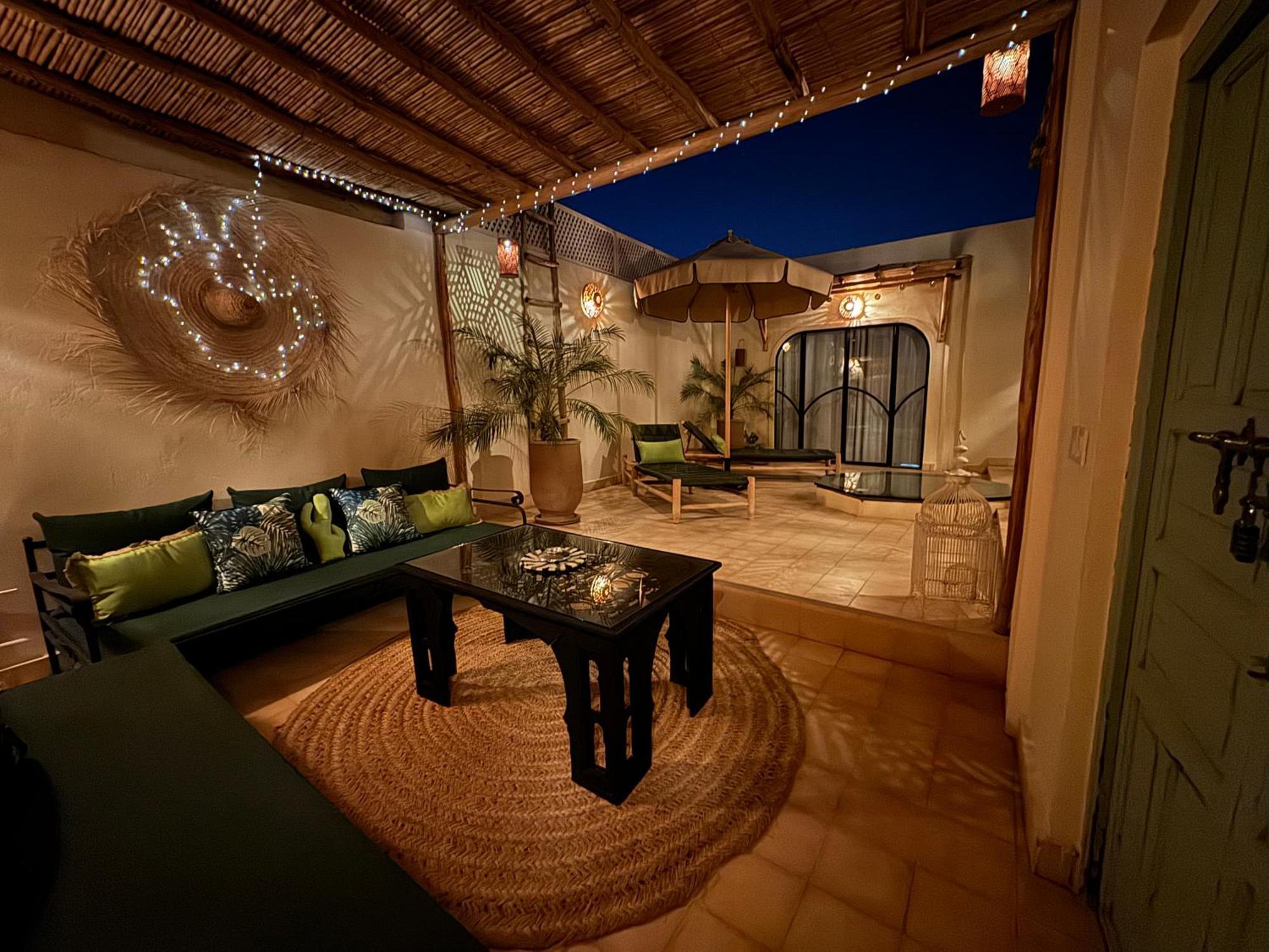 Hébergement de vacances Dar Dabakech, Proche Jemma El Fna, Souk, Centre Medina, Entier De 2 A 6 Personnes Marrakesh
