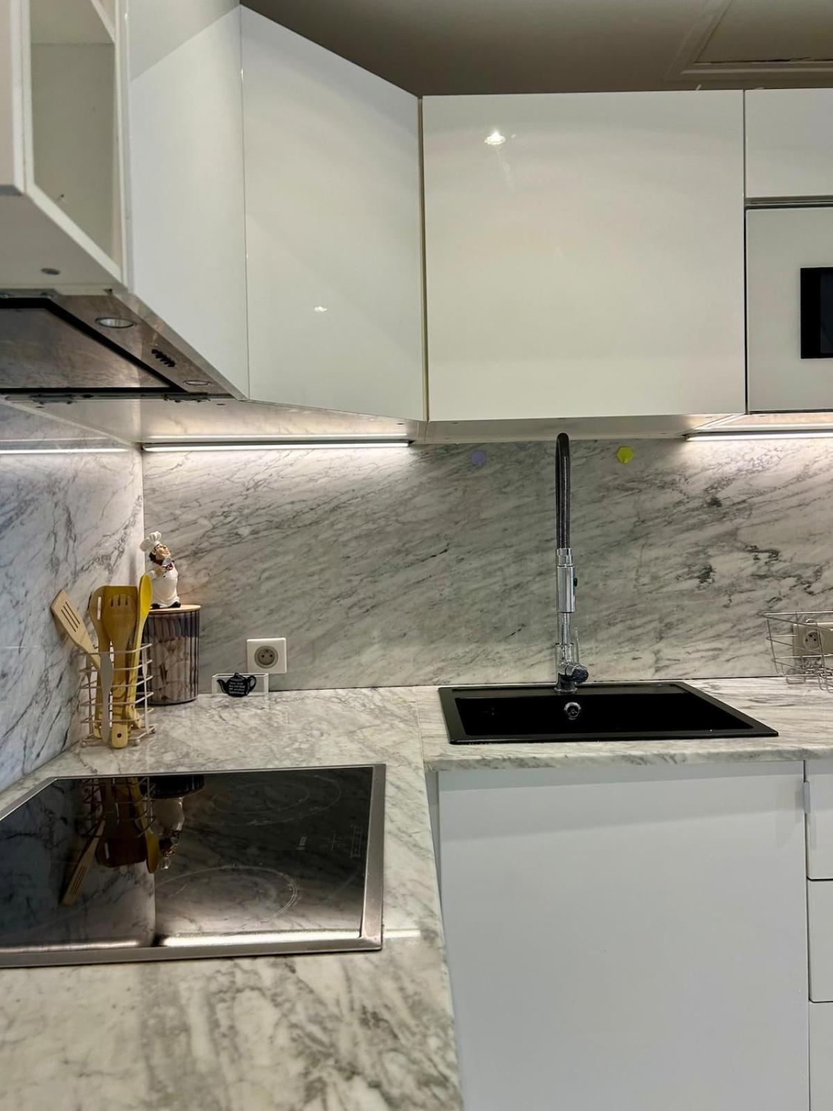 Hivernage Luxury Oasis 2 Bedroom And Free Parking *