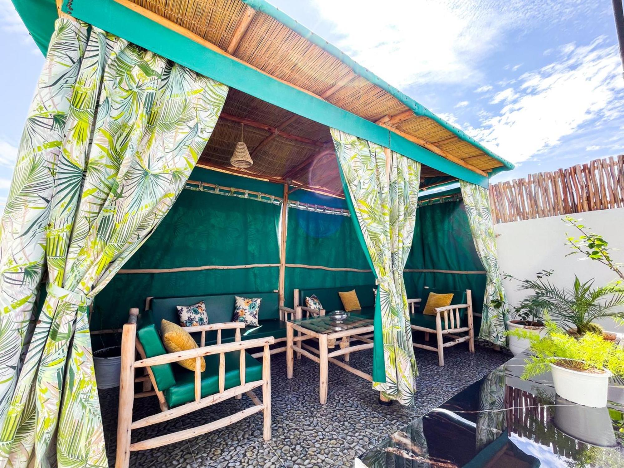 Luxury Riad, Marrakech, Pool, Free Airport Shuttle, Dar Bassidi Holiday home