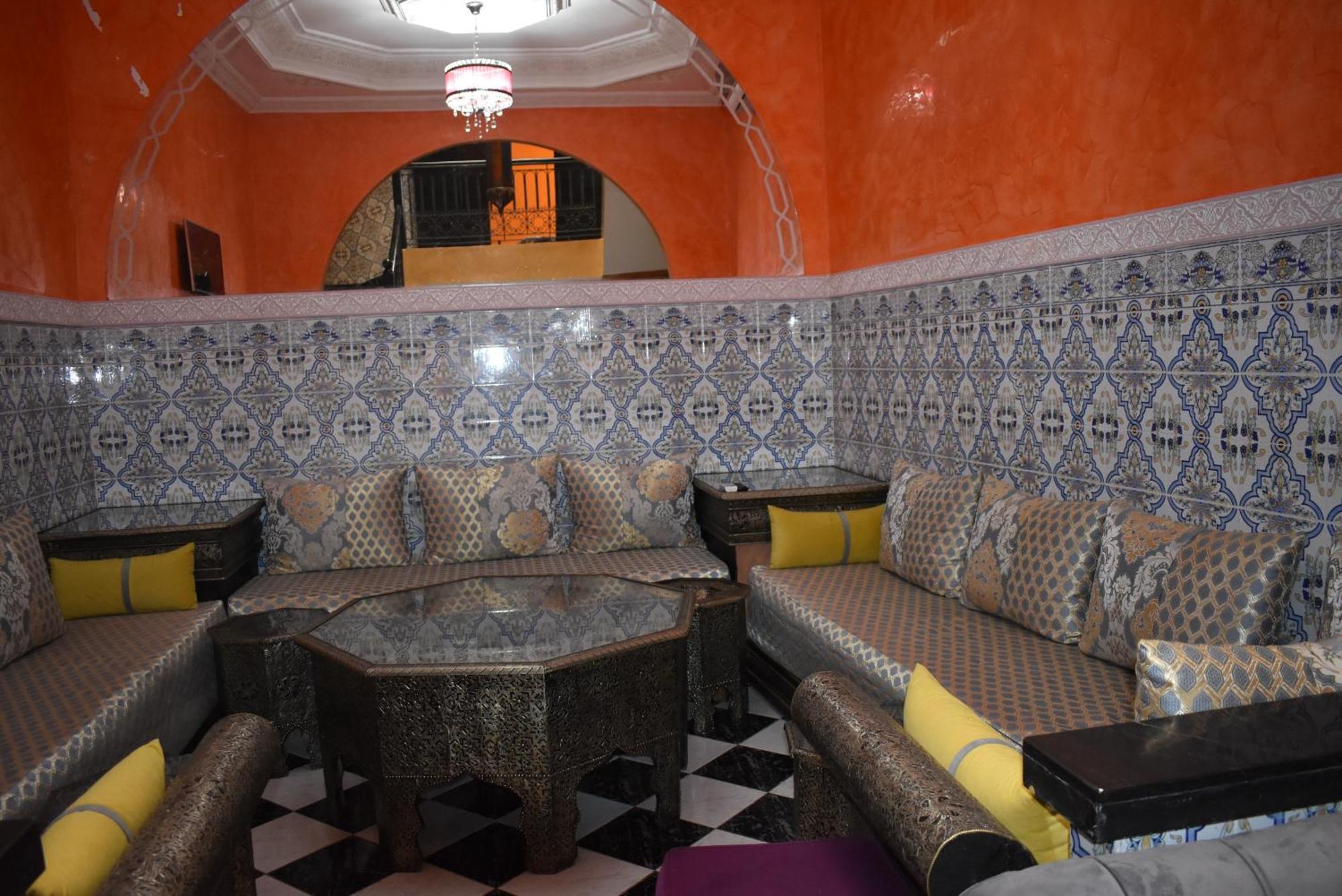 House Medina G6 Apartment *