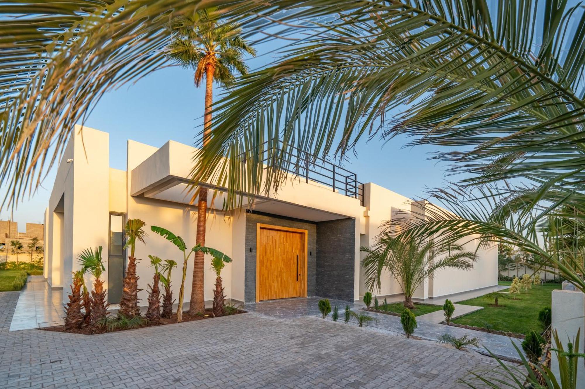 Alia - Piscine - 4 Bedroom Ba - Wifi - Parking Villa *