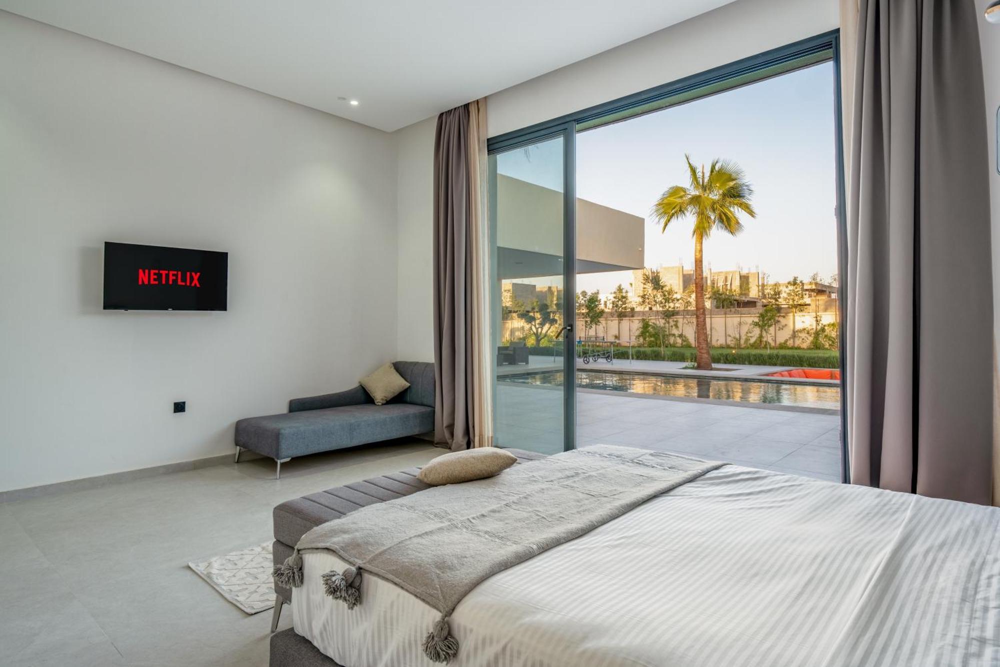 Alia - Piscine - 4 Bedroom Ba - Wifi - Parking