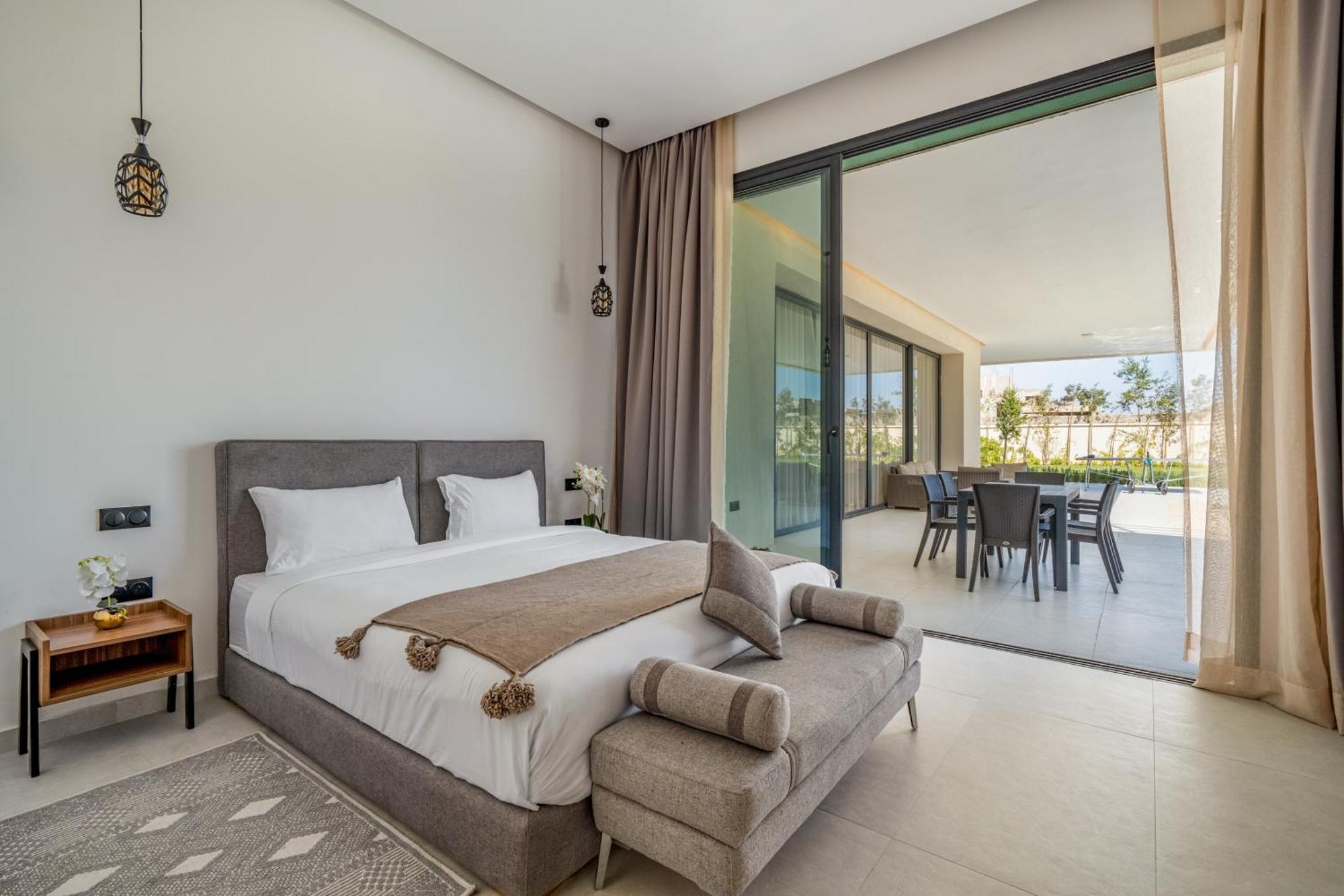 Villa Alia - Piscine - 4 Bedroom Ba - Wifi - Parking *