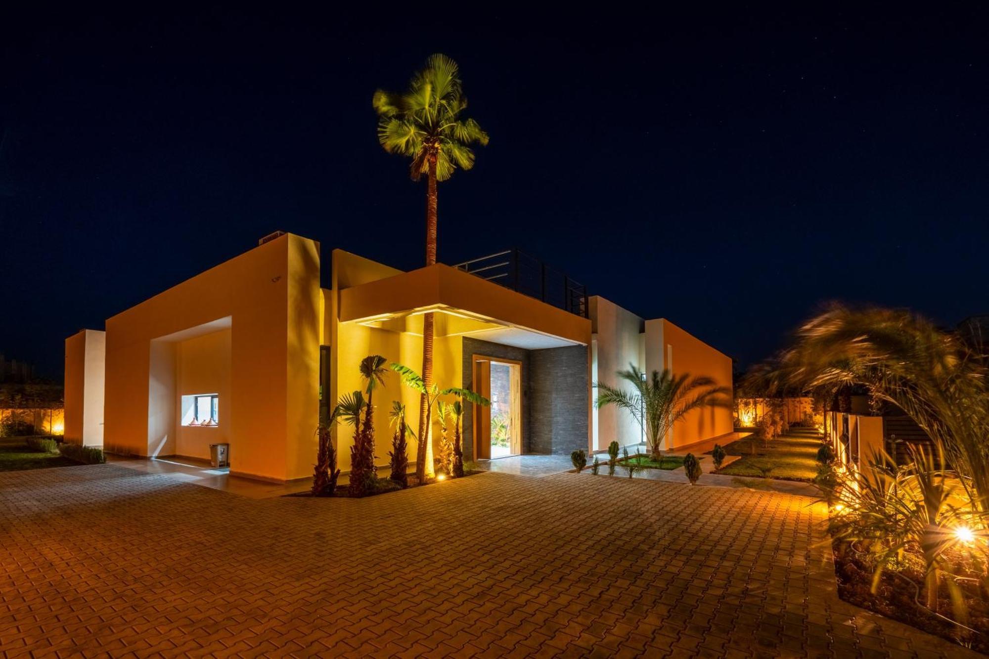 Alia - Piscine - 4 Bedroom Ba - Wifi - Parking
