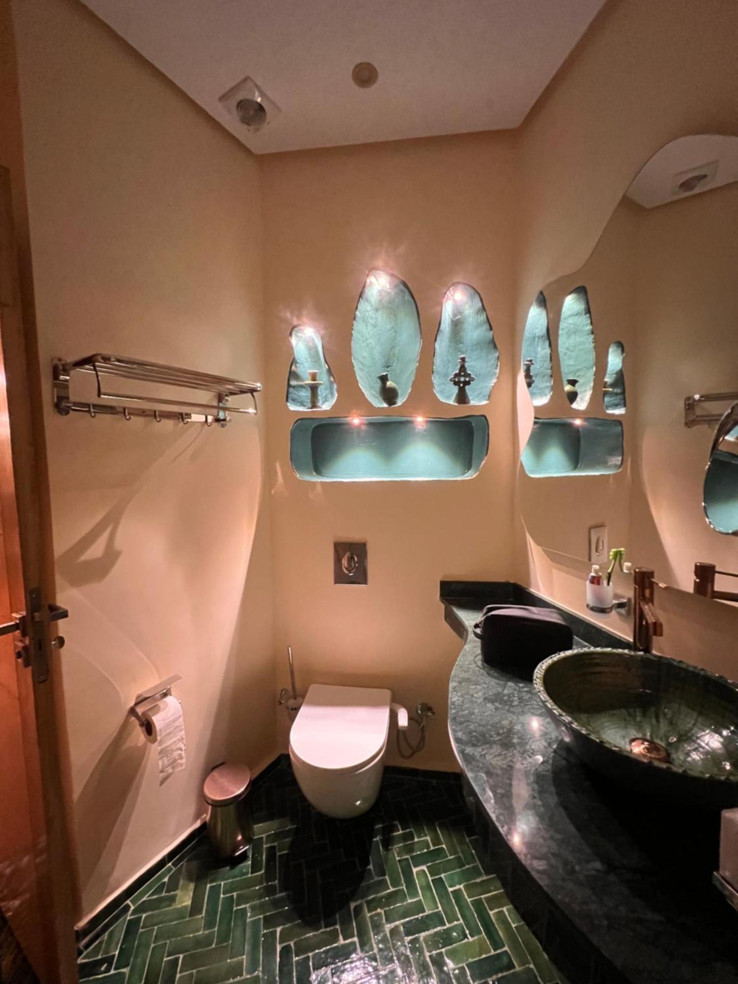 Apartamento F3 Exceptionnel A Gueliz - A 5 Min De La Gare - Piscine, Wi-fi Et Parking Au Coeur De Marrakech Marrakesh