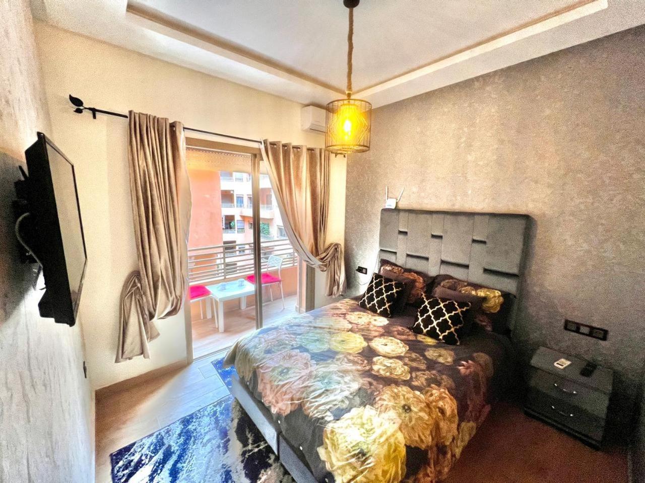 Apartment Sejournee Chez Mayaa