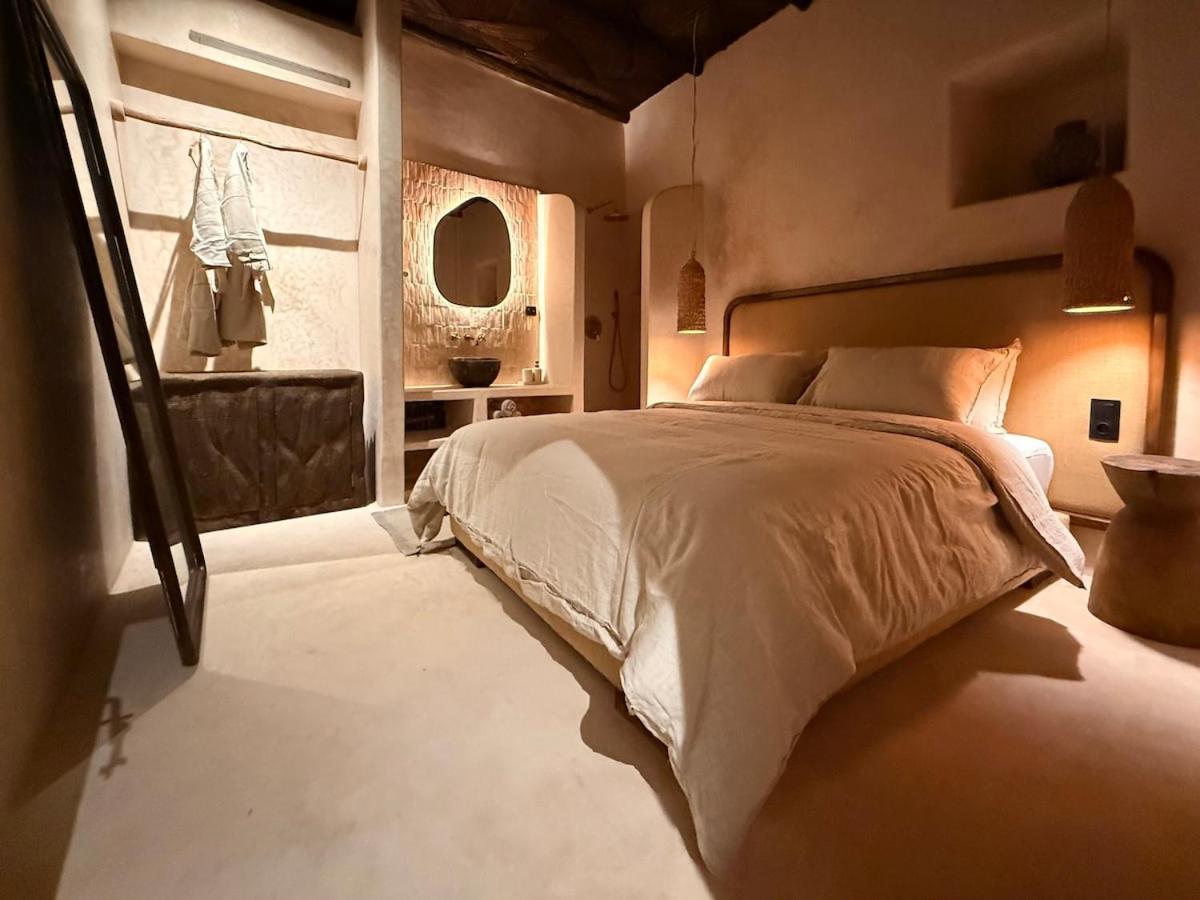 La Clique Magique Riad *