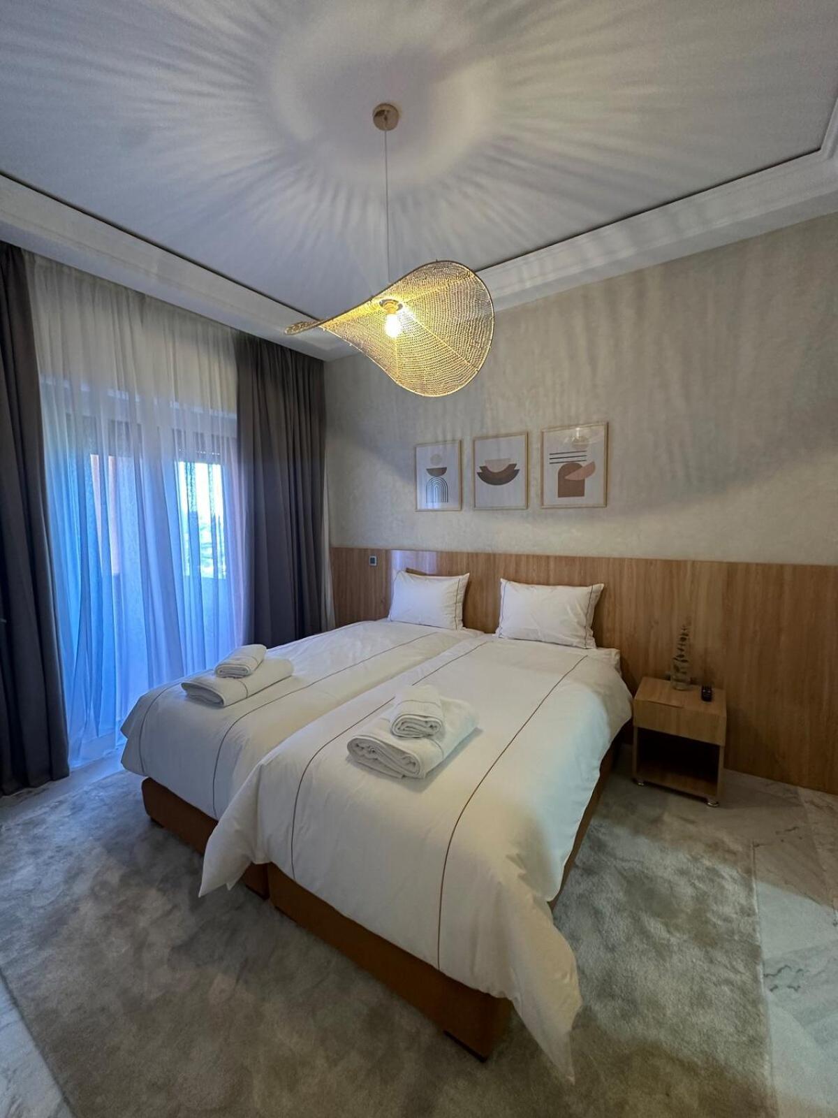 Incroyable 3 Pool 5 Min De M Avenue Apartment *