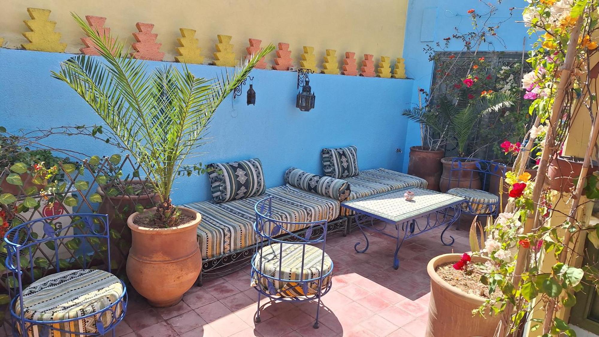 Sesame Guest house 3*