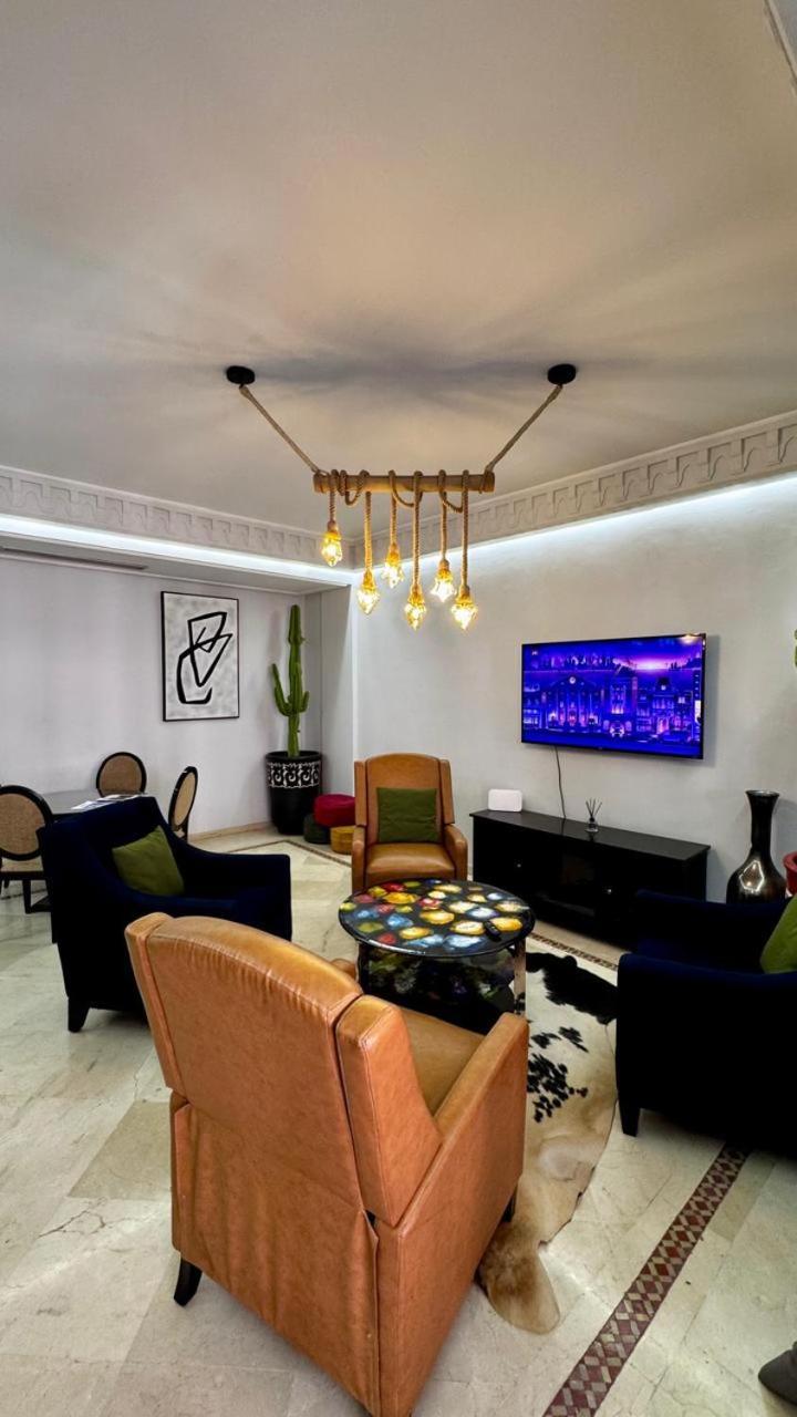 Lux Apt, Prime Location, Jacuzzi * Marraquexe