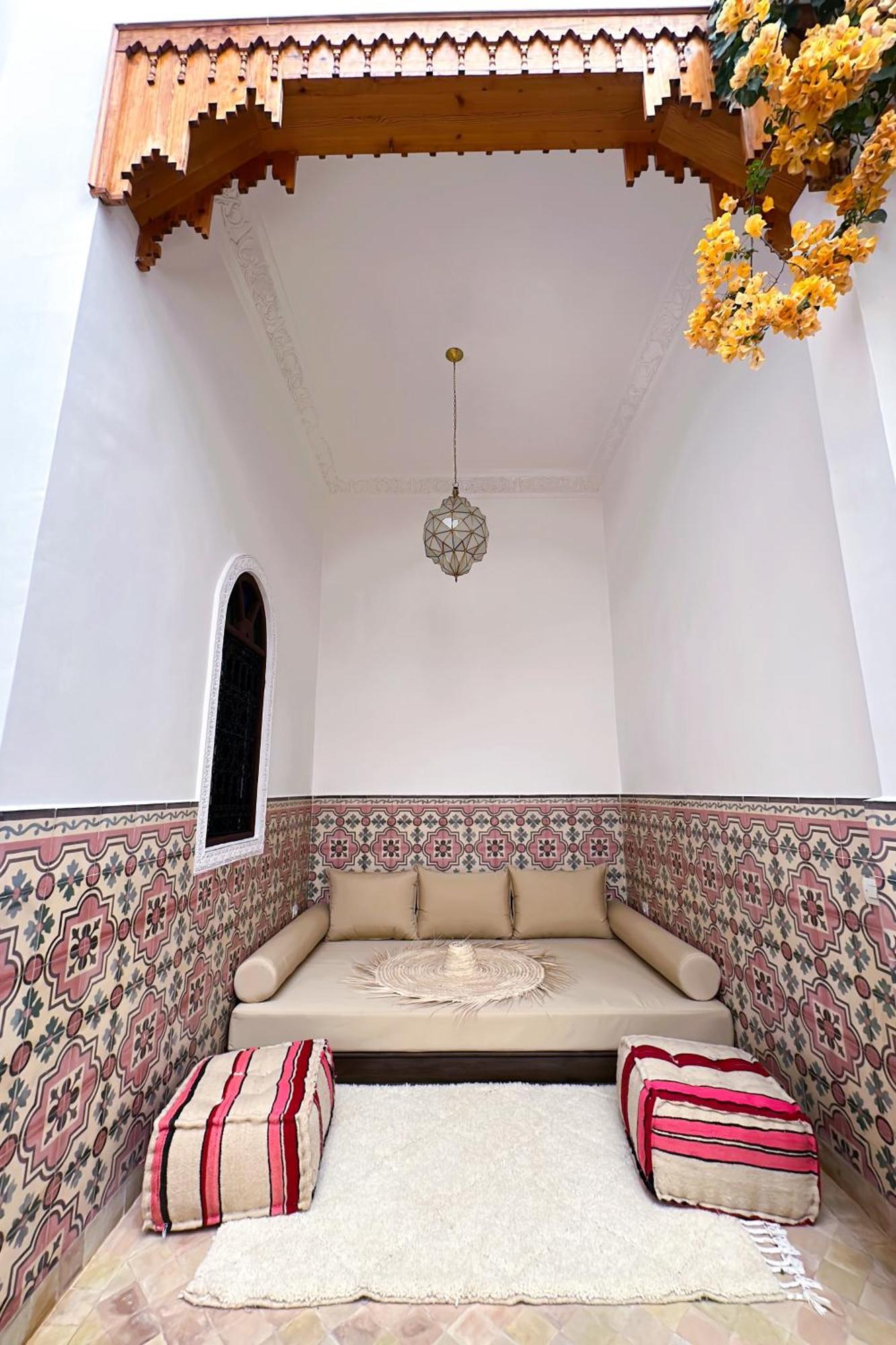 Holiday home Riad Solila, 4 Suites King Size, Menage Et Breakfast Inclus Marrakesh