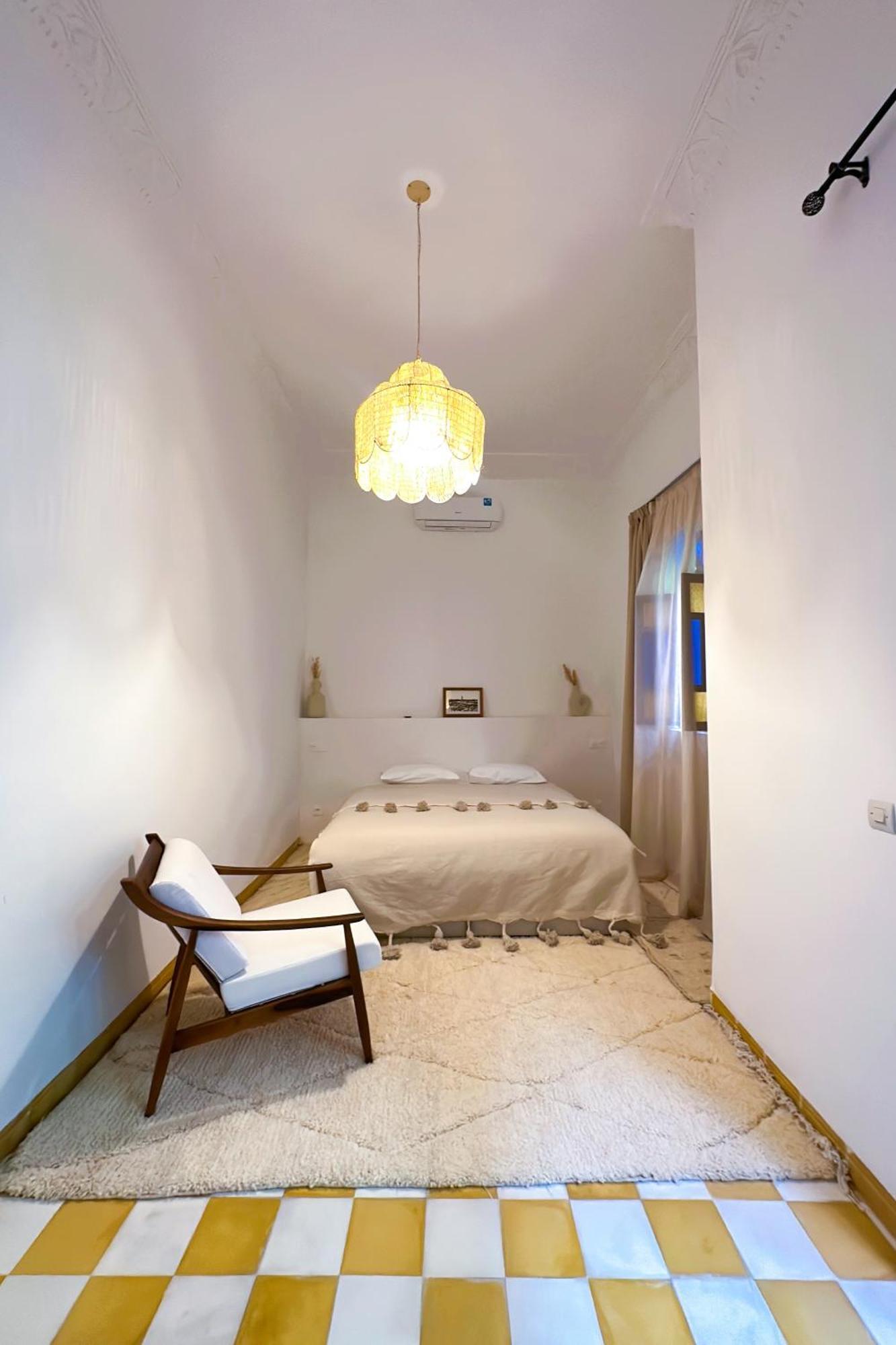 Riad Solila, 4 Suites King Size, Menage Et Breakfast Inclus * Marrakesh