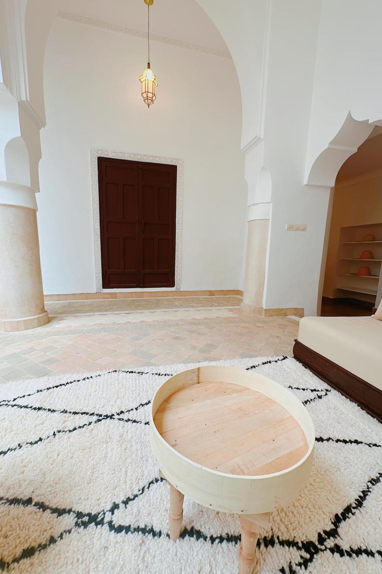 Riad Solila, 4 Suites King Size, Menage Et Breakfast Inclus Marrakesh
