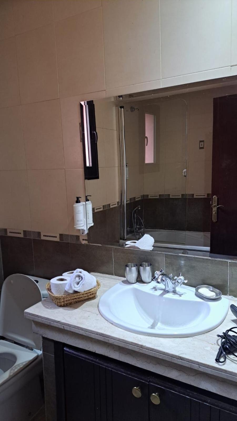 Tres Aimable Apartment