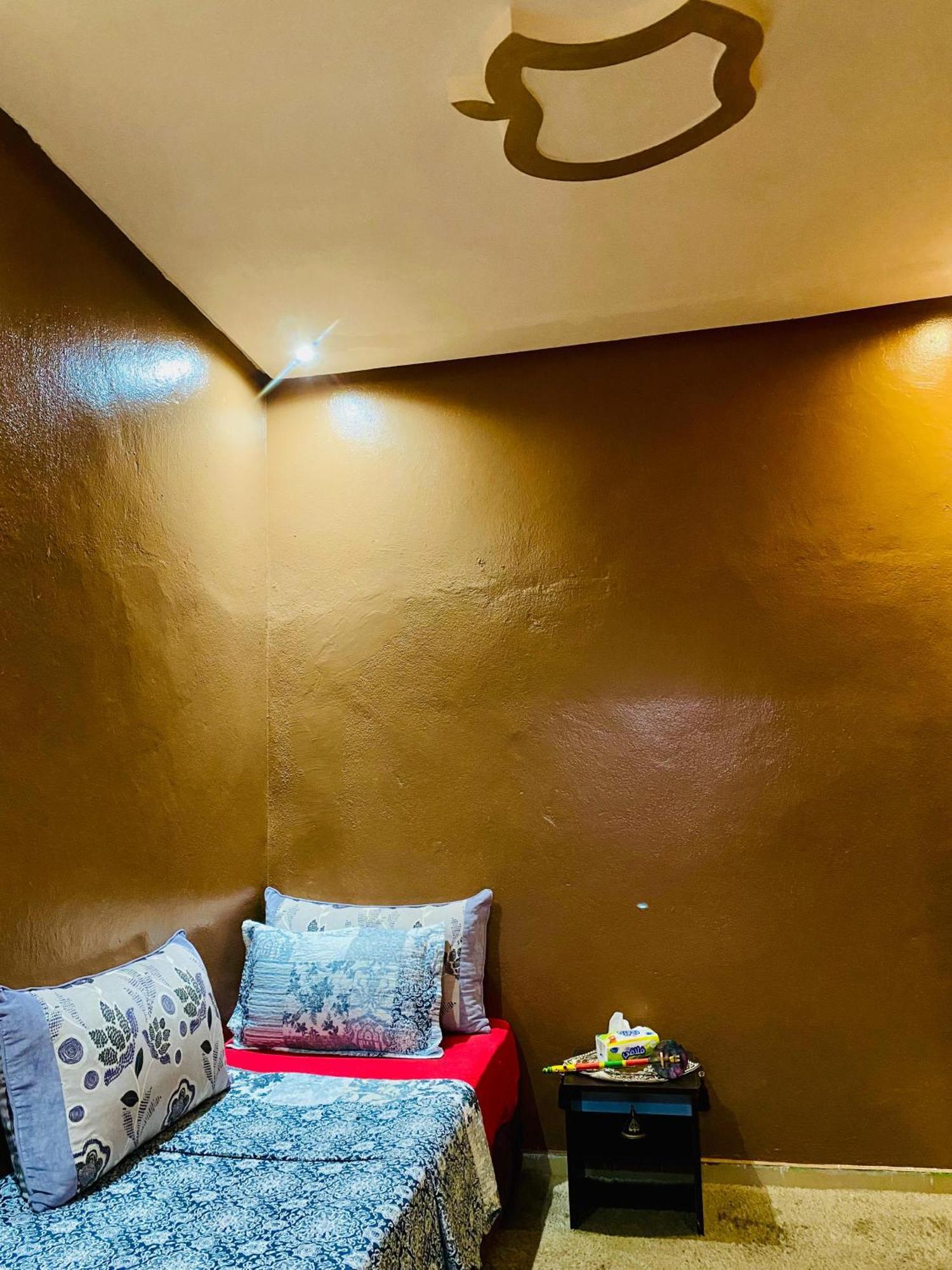 Calm Close To Airport Of Marrakech Appartement
