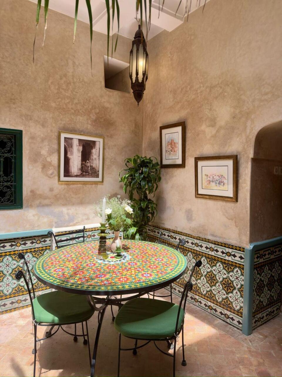 Al Karama Guest house