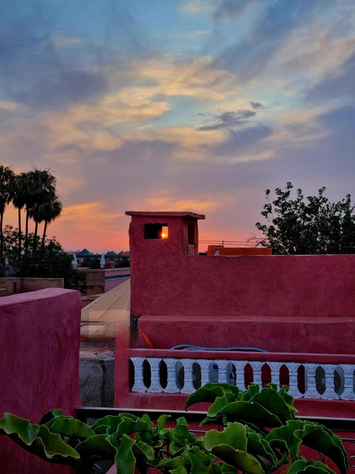 Encens Guest house *