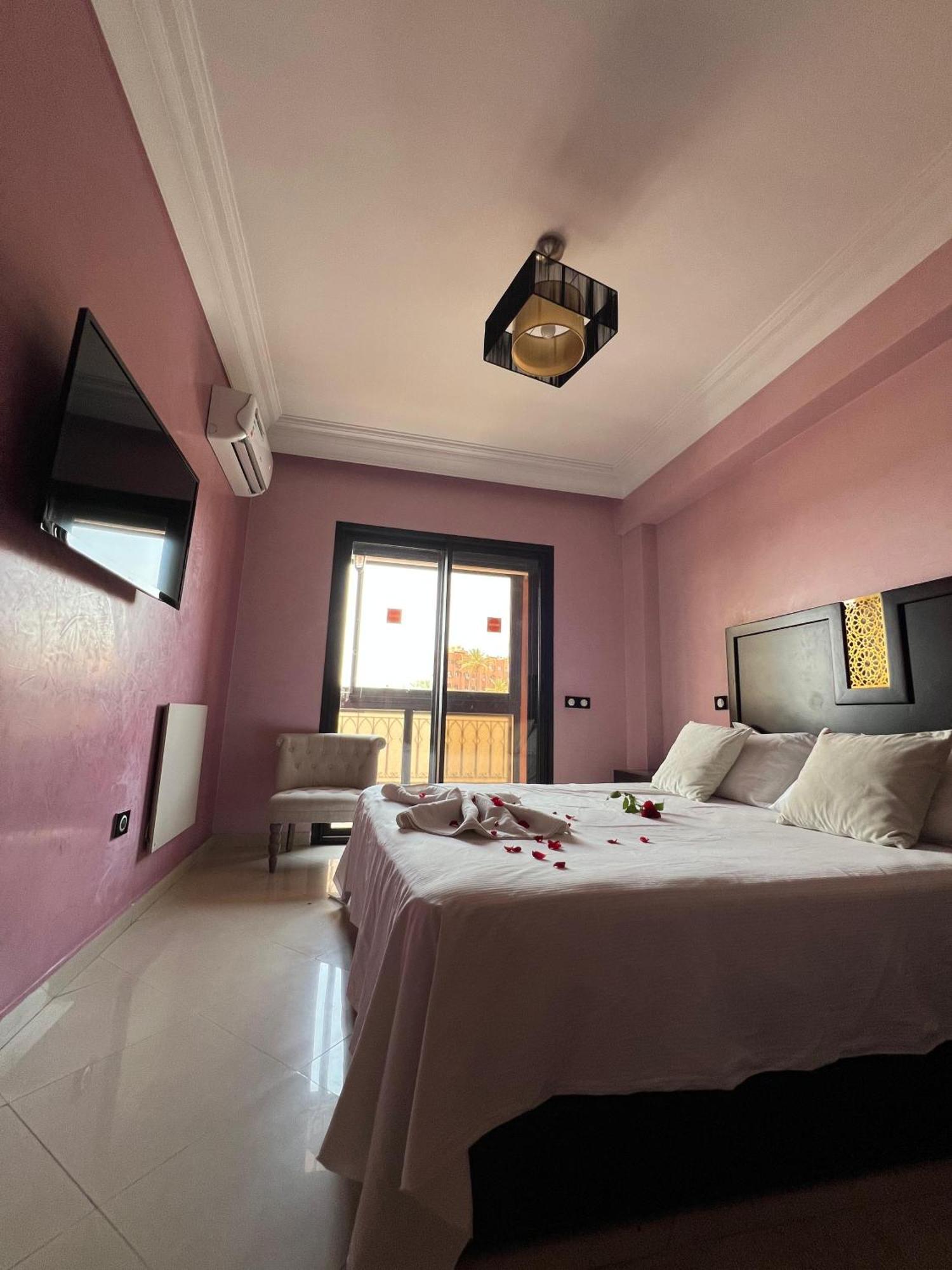 Gueliz, Majorelle, Beautiful With Large Terrace *