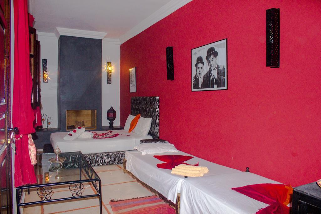 Riad Riad Hcekarram