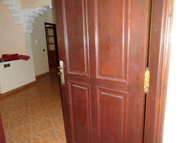 Apartment Manis Set In A Area