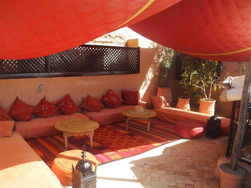 Riad Riad Linda