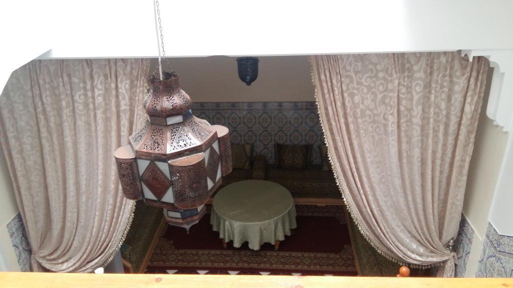 Lalla Zahra 2*