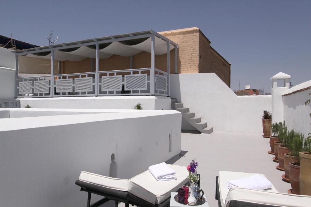 Riad Riad Chi-chi