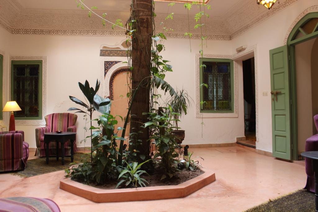 Casa de hóspedes Celia 2*