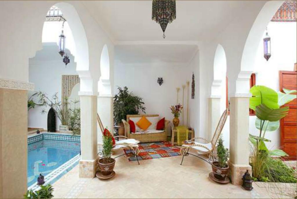 Les Jardins Mandaline Riad 2*