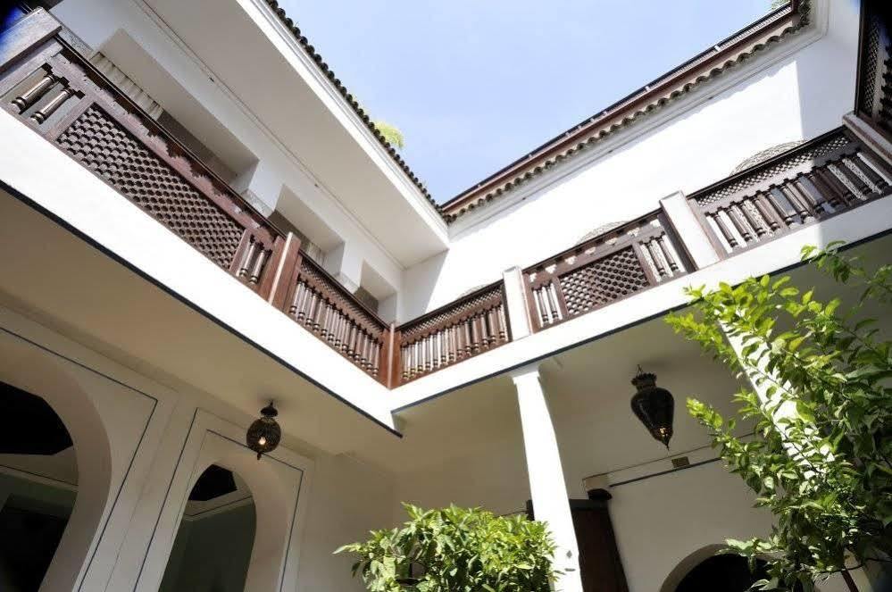 Equity Point Marrakech Hostal *