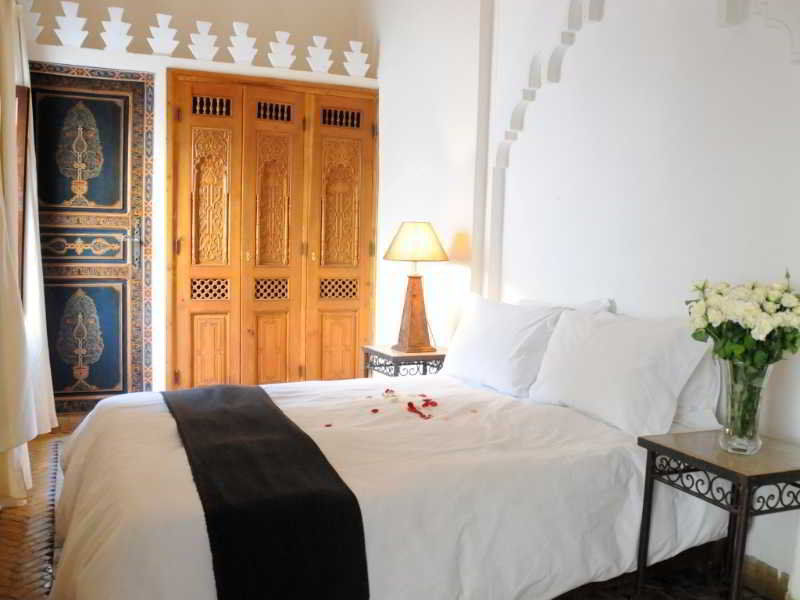 Riad & Dar El Aila