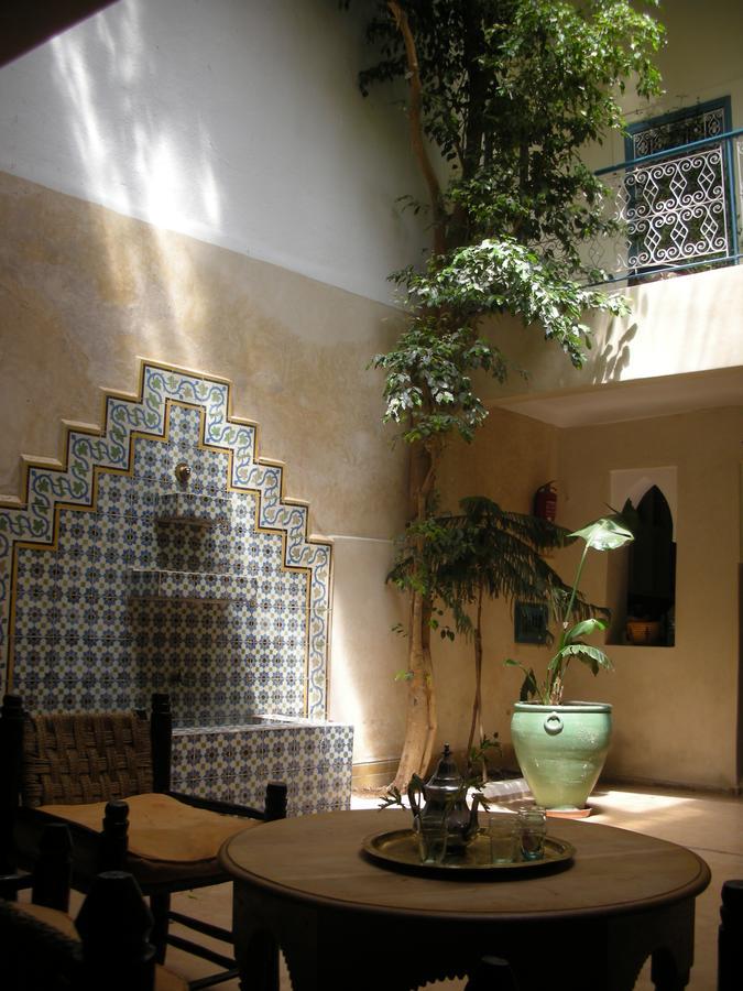 Dar Raha Riad