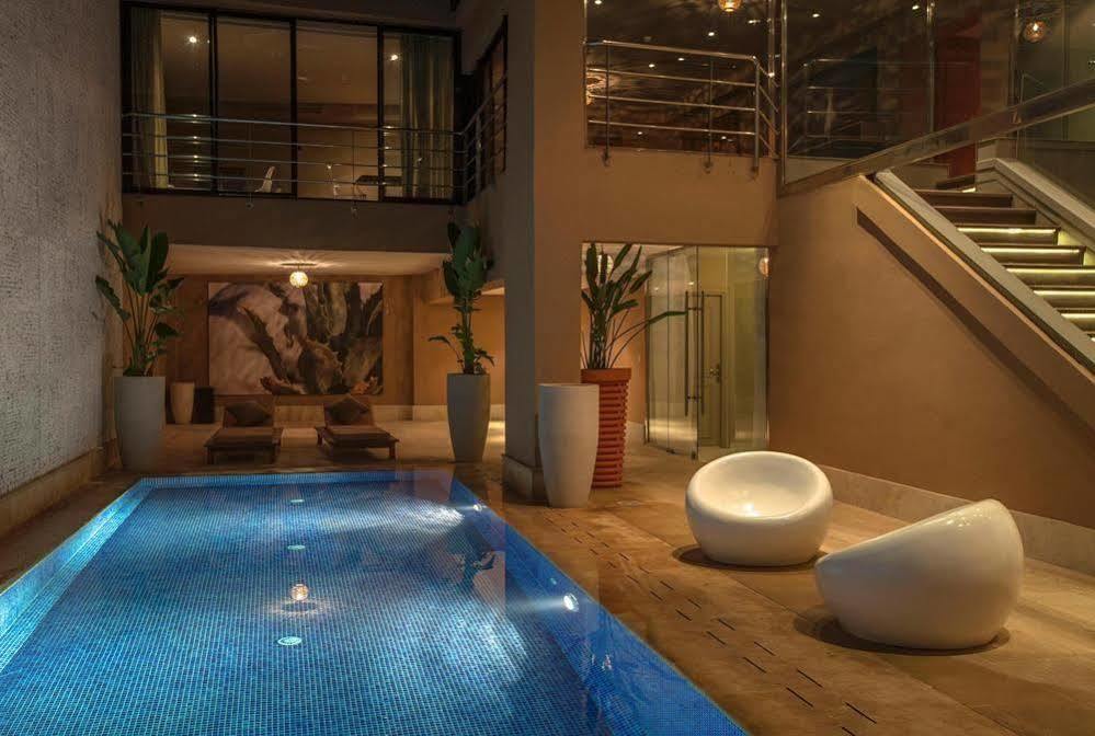 Yaad Hotel