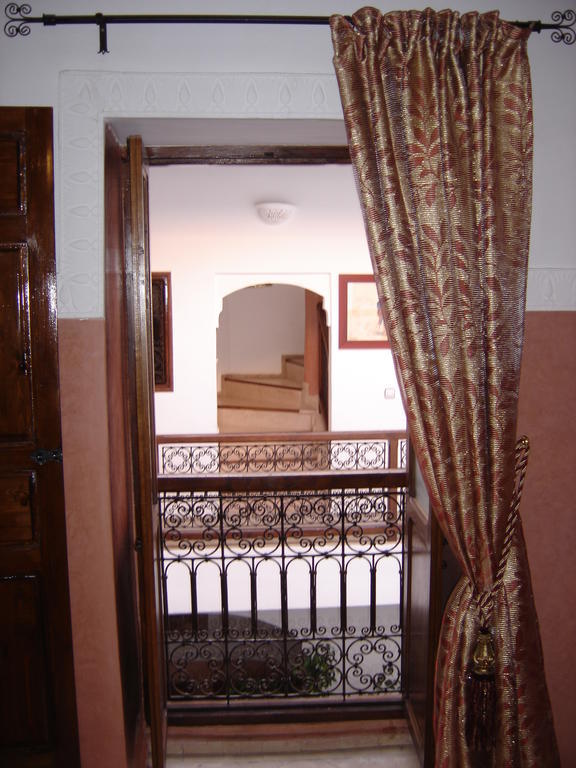 Alena Riad 2*