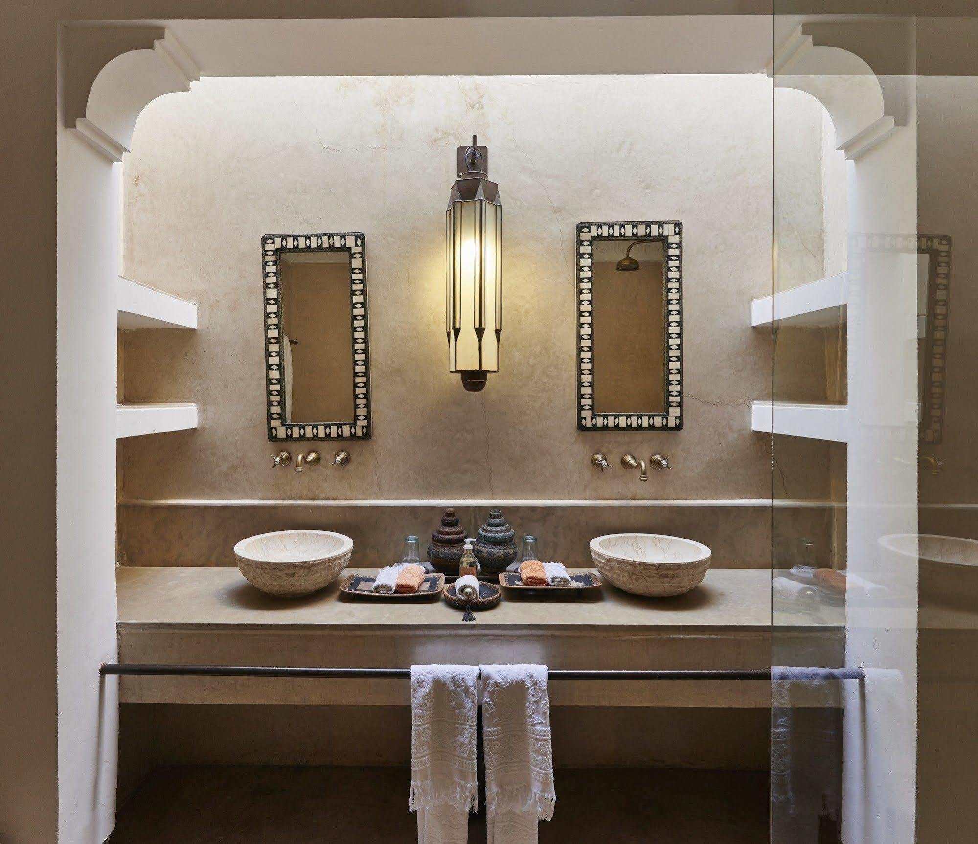 Riad Dyor