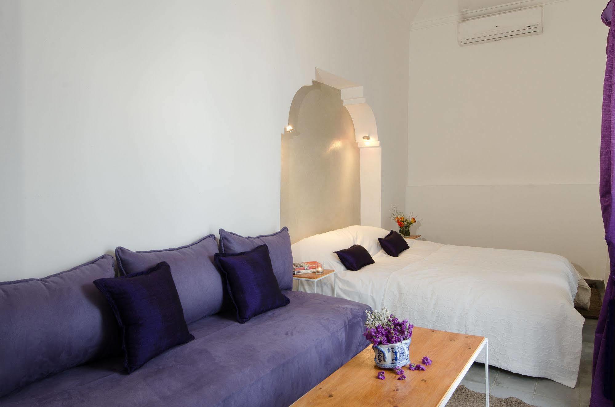 Sapphire & Riad 4*