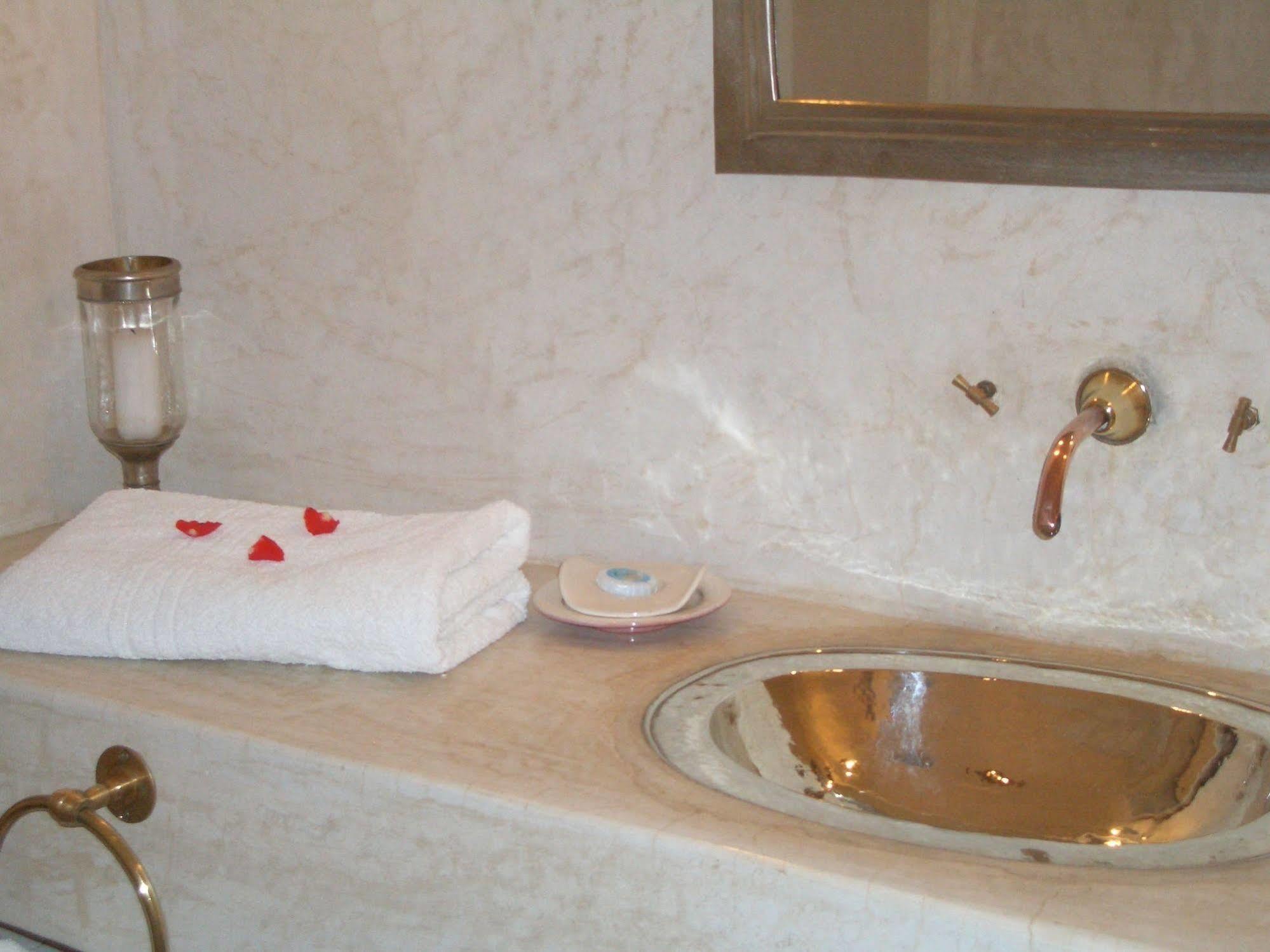 Ariha 3*