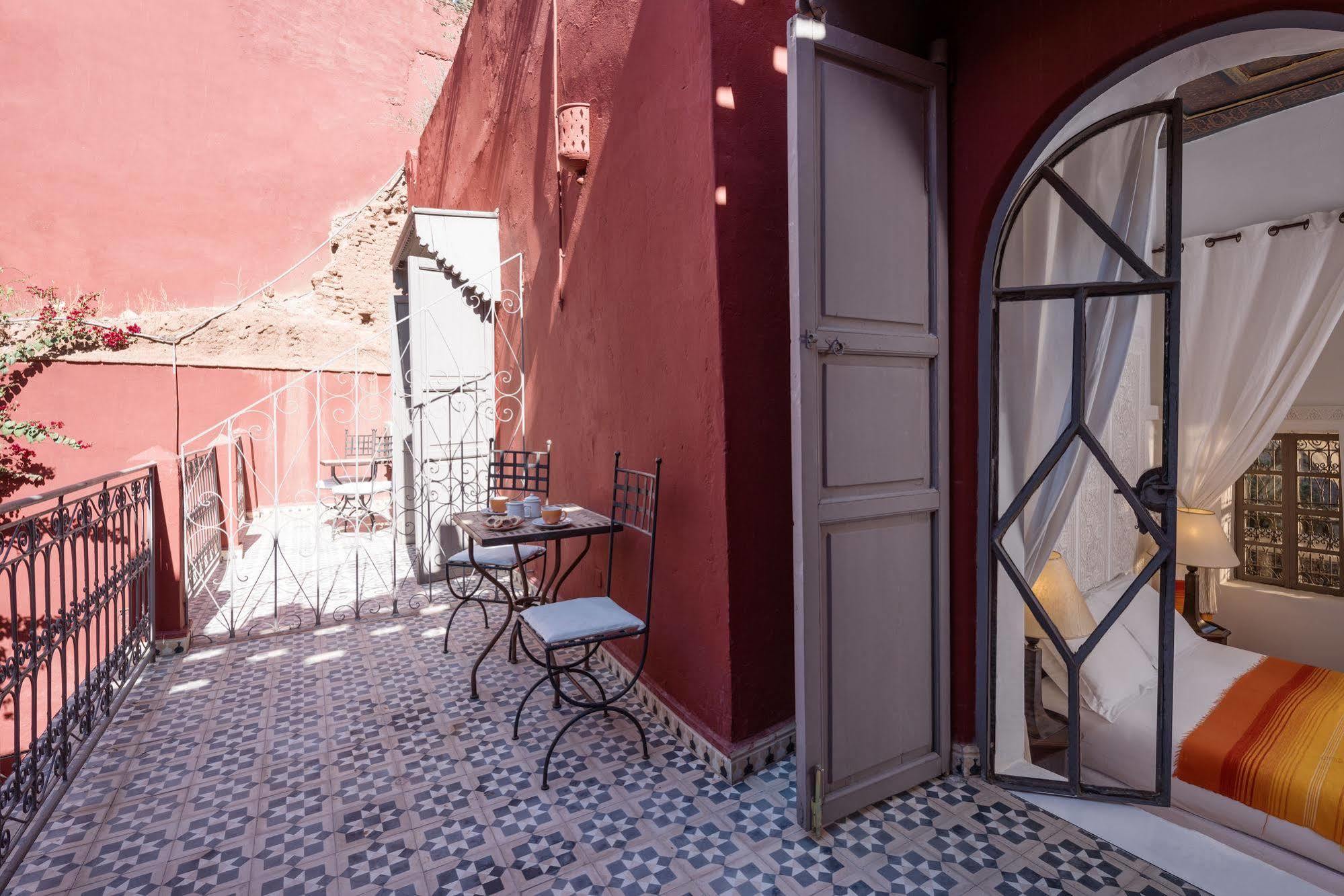 Les Jardins D'henia Riad 3*