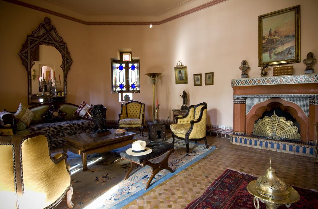 Guest house Dar Ayniwen Garden & Bird Zoo Marrakesh