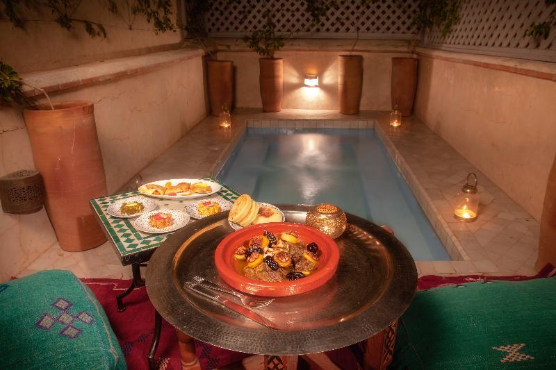 Bed & Breakfast Awatif Le 36