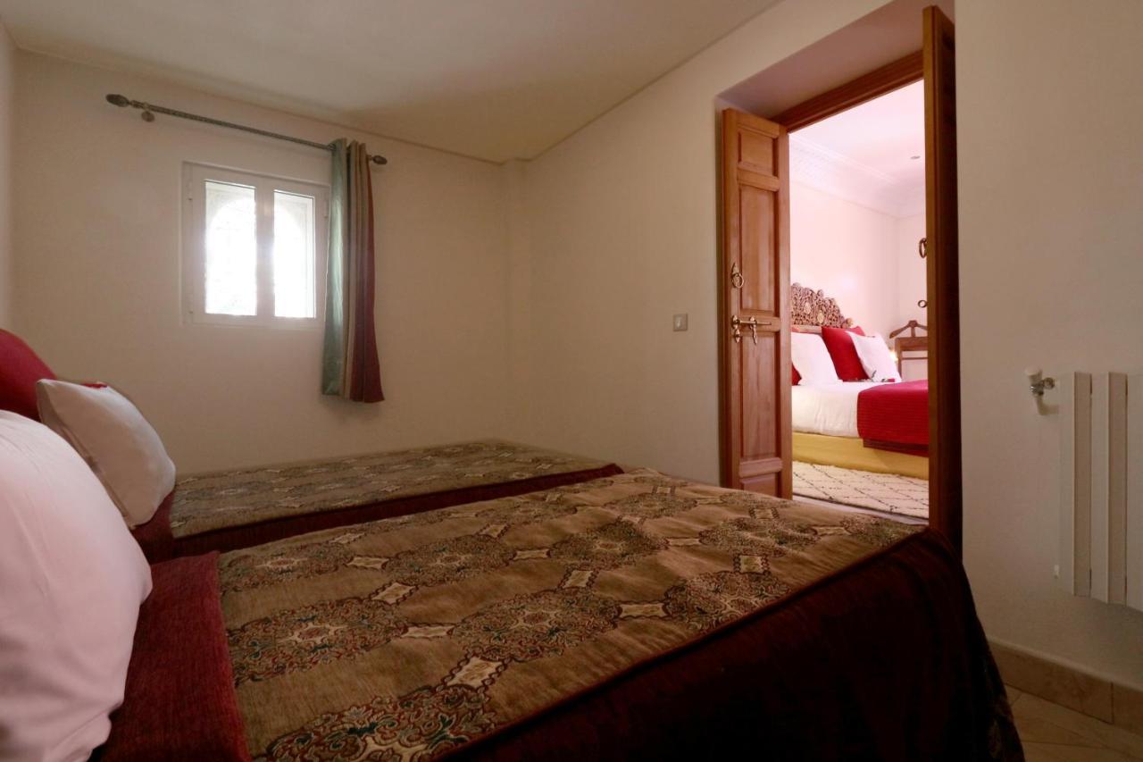 Guest house Dar Ayniwen Garden & Bird Zoo Marrakesh