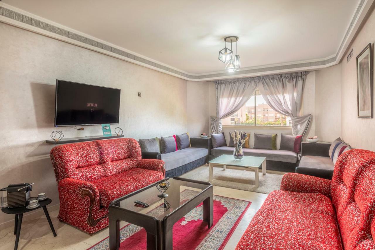 Majorelle Family Apartment