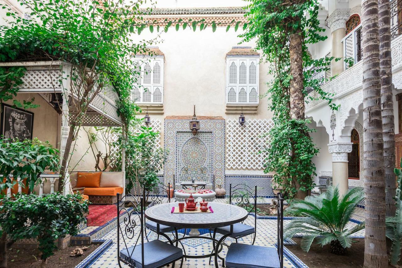 Tahyra Guest house